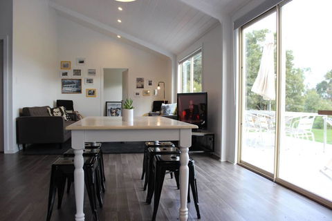 Boomers Retreat, Alonnah, Bruny Island - Hervey Bay Accommodation 1