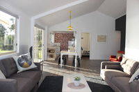 Book Alonnah Accommodation Vacations Hervey Bay Accommodation Hervey Bay Accommodation