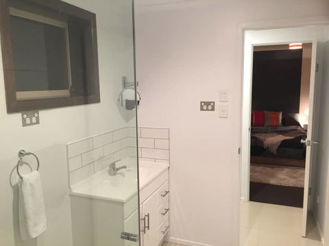 Boomers Retreat, Alonnah, Bruny Island - Hervey Bay Accommodation 12