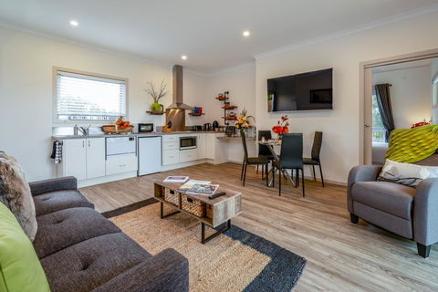 Erriba House - Hervey Bay Accommodation 5