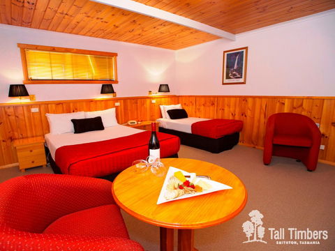 Tall Timbers Tasmania - Hervey Bay Accommodation 1