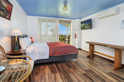 Harvey Farm Lodge - Hervey Bay Accommodation 24