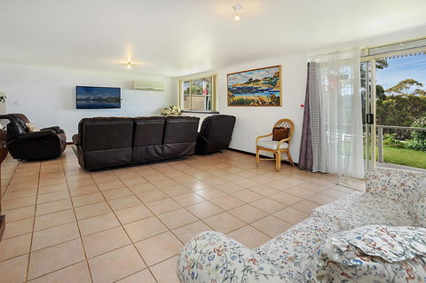 Harvey Farm Lodge - Hervey Bay Accommodation 20