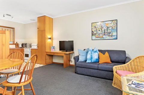 Anabel\'s Of Scottsdale - Hervey Bay Accommodation 16