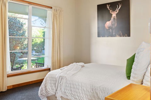 Anabel\'s Of Scottsdale - Hervey Bay Accommodation 11