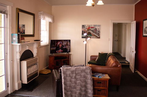 Stanley Hotel & Apartments - Hervey Bay Accommodation 7