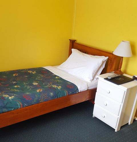 Stanley Hotel & Apartments - Hervey Bay Accommodation 35
