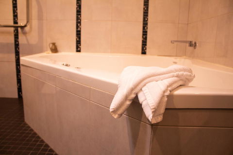 Stanley Hotel & Apartments - Hervey Bay Accommodation 29