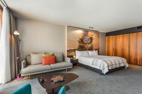 MACq 01 Hotel - Hervey Bay Accommodation 1