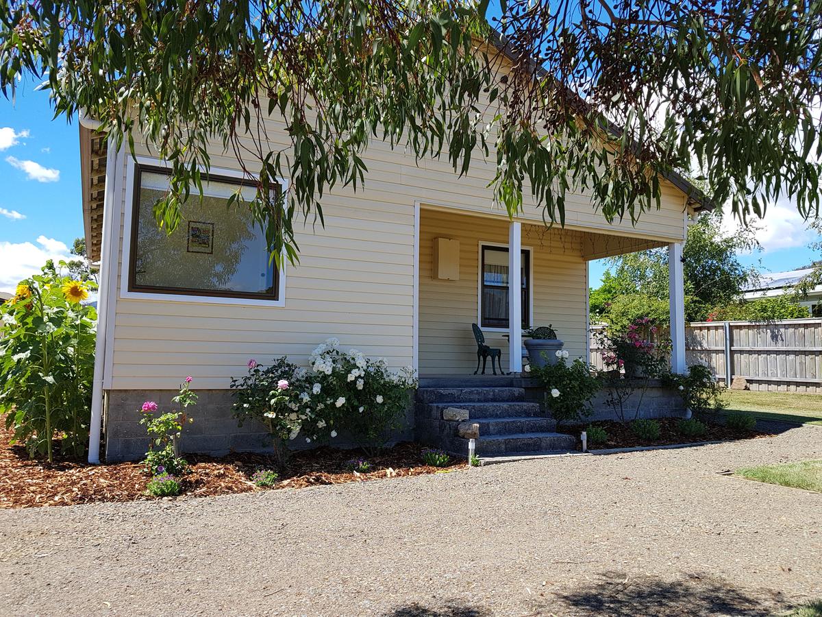 Mountain River TAS Hervey Bay Accommodation