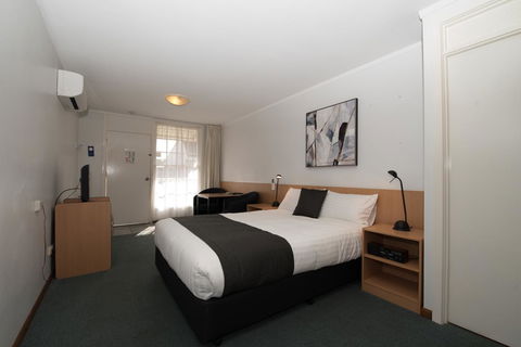 Barclay Motor Inn - Hervey Bay Accommodation 2