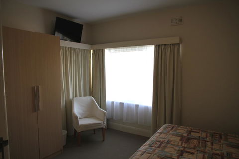 Barclay Motor Inn - Hervey Bay Accommodation 40