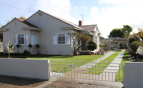 Barclay Motor Inn - Hervey Bay Accommodation 6