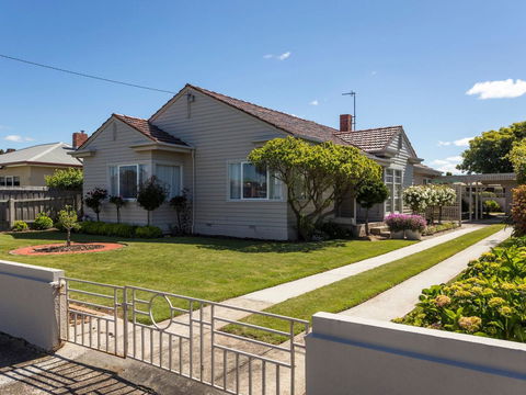 Barclay Motor Inn - Hervey Bay Accommodation 3