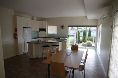 Barclay Motor Inn - Hervey Bay Accommodation 43