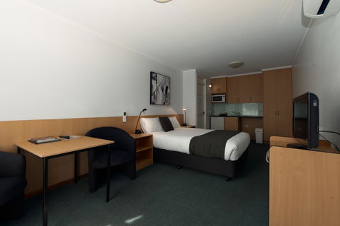 Barclay Motor Inn - Hervey Bay Accommodation 4
