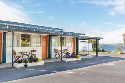 Riverfront Motel & Villas - Hervey Bay Accommodation 16