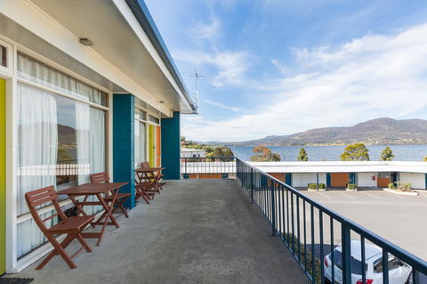 Riverfront Motel & Villas - Hervey Bay Accommodation 31