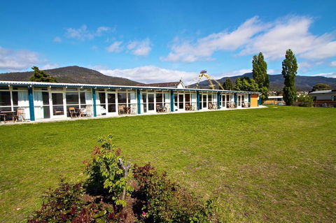 Riverfront Motel & Villas - Hervey Bay Accommodation 8