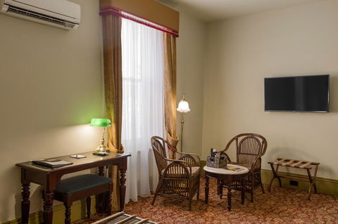 Hadley\'s Orient Hotel - Hervey Bay Accommodation 29