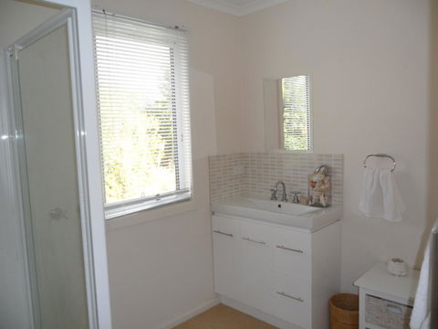 Anchorage Waterfront Retreat - Tourism Hervey Bay 14