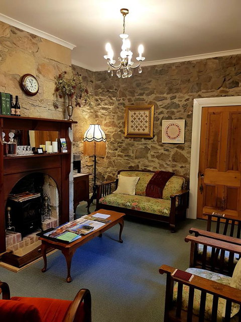 Orford's Sanda House B&B - Hervey Bay Accommodation 11