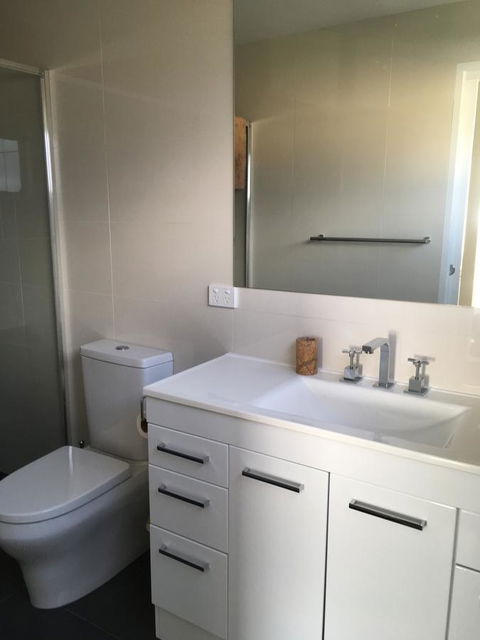 Couples Getaway On Bruny Island - Hervey Bay Accommodation 4