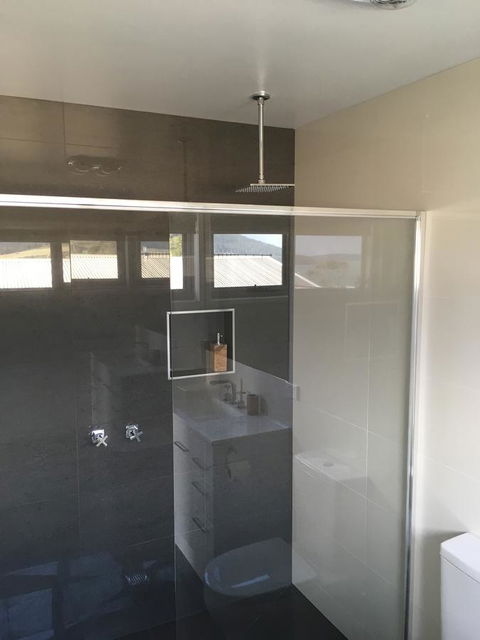 Couples Getaway On Bruny Island - Hervey Bay Accommodation 24