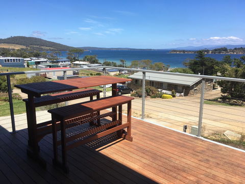 Couples Getaway On Bruny Island - Hervey Bay Accommodation 7