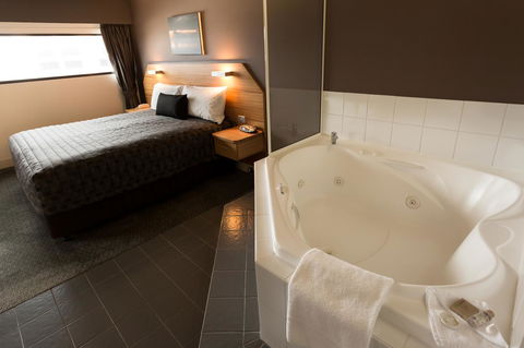 The Old Woolstore Apartment Hotel - Hervey Bay Accommodation 28