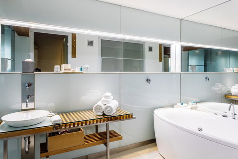 The Henry Jones Art Hotel - Hervey Bay Accommodation 41