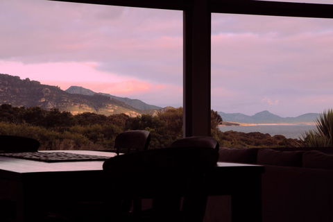 Eagle Peaks At Freycinet - Hervey Bay Accommodation 18