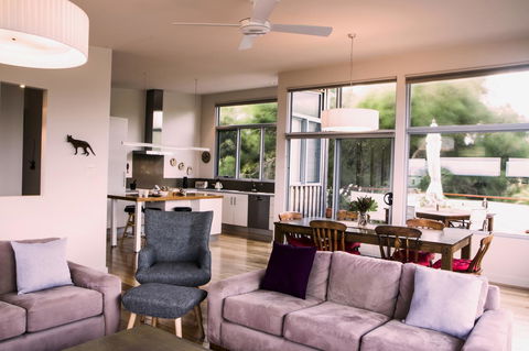 Eagle Peaks At Freycinet - Hervey Bay Accommodation 24