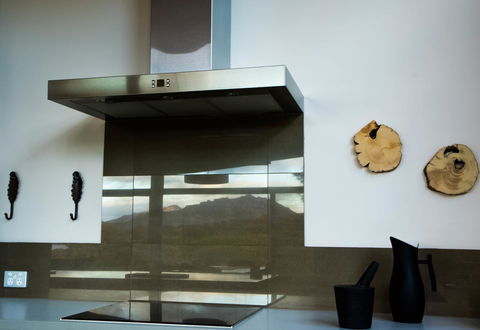 Eagle Peaks At Freycinet - Hervey Bay Accommodation 5
