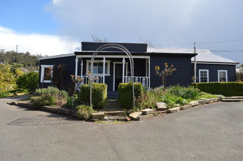 The Dragonfly Inn - Tourism Hervey Bay 19