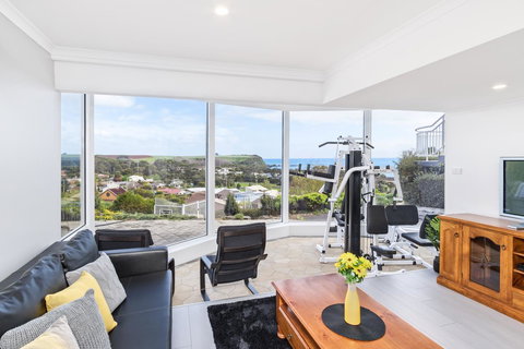 Views Forever - Devonport - Hervey Bay Accommodation 0