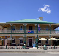The Richmond Arms Hotel - Tourism Hervey Bay
