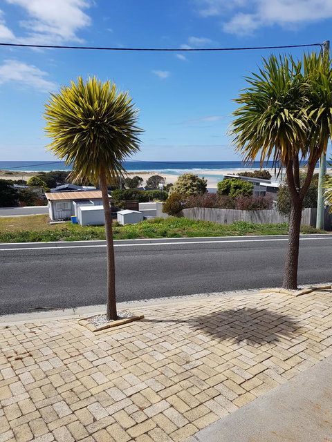 Blue Seas Holiday Villas - Hervey Bay Accommodation 7