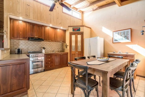 Freycinet Panorama - Hervey Bay Accommodation 8
