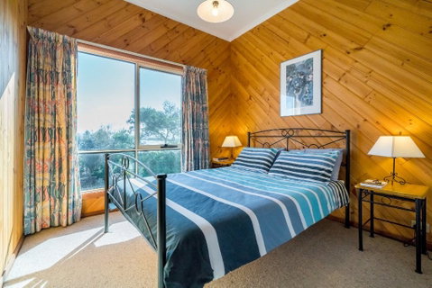 Freycinet Panorama - Hervey Bay Accommodation 10