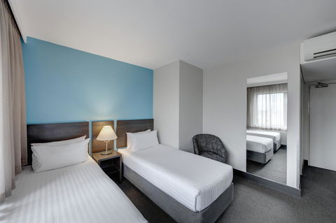 Travelodge Hotel Hobart - Tourism Hervey Bay 11