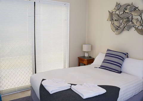 Banksy's By The Bay - Hervey Bay Accommodation 10