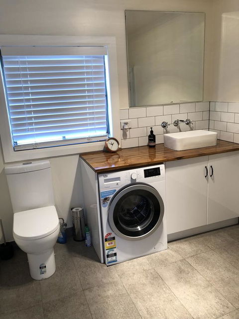 Apartment 5ive - Tourism Hervey Bay 3