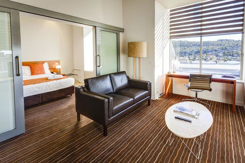 Mantra Charles Hotel - Tourism Hervey Bay 43