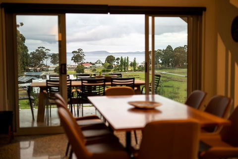 Adventure Bay Retreat Bruny Island - Hervey Bay Accommodation 41