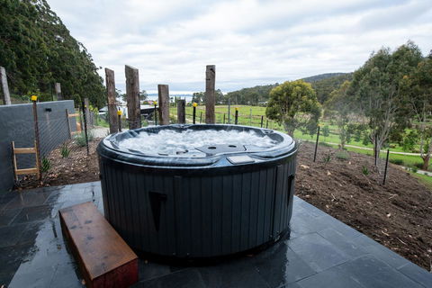 Adventure Bay Retreat Bruny Island - Hervey Bay Accommodation 27