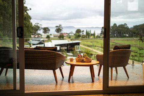 Adventure Bay Retreat Bruny Island - Hervey Bay Accommodation 42