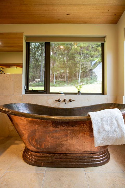Adventure Bay Retreat Bruny Island - Hervey Bay Accommodation 12
