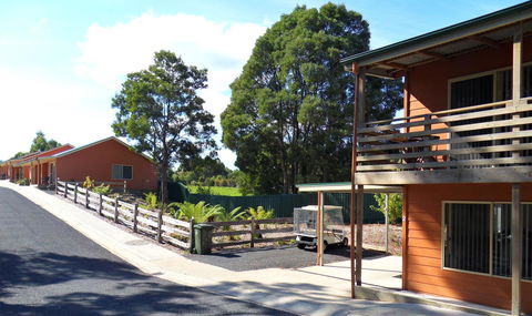 Driftwood Strahan Villas - Tourism Hervey Bay 3