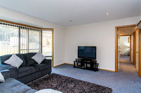 Acton Park Holiday Units - Hervey Bay Accommodation 8